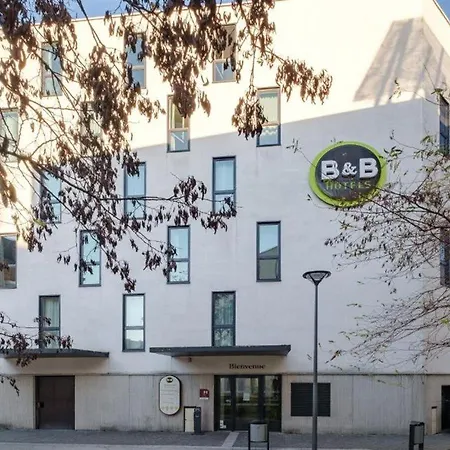 里尔图尔昆中心b&b酒店 酒店 2*