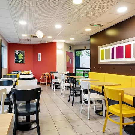 里尔图尔昆中心b&b酒店 酒店 图尔昆