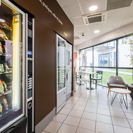 Lille Centre Hotel 2*